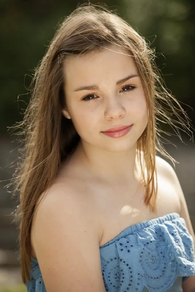 Leah Catherine Thompson headshot