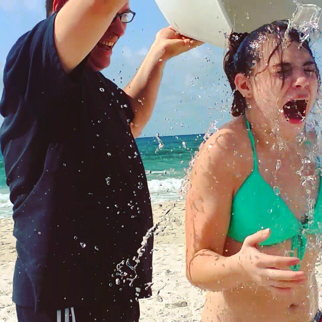 Leah Thompson accepts the ice bucket challenge. What's more refreshing at the beach than a BUCKET OF COLD OCE WATER!? #LeahThompsonMusic #LeahThompson #ALS #IceBucketChallenge #ALSIceBucketChallenge