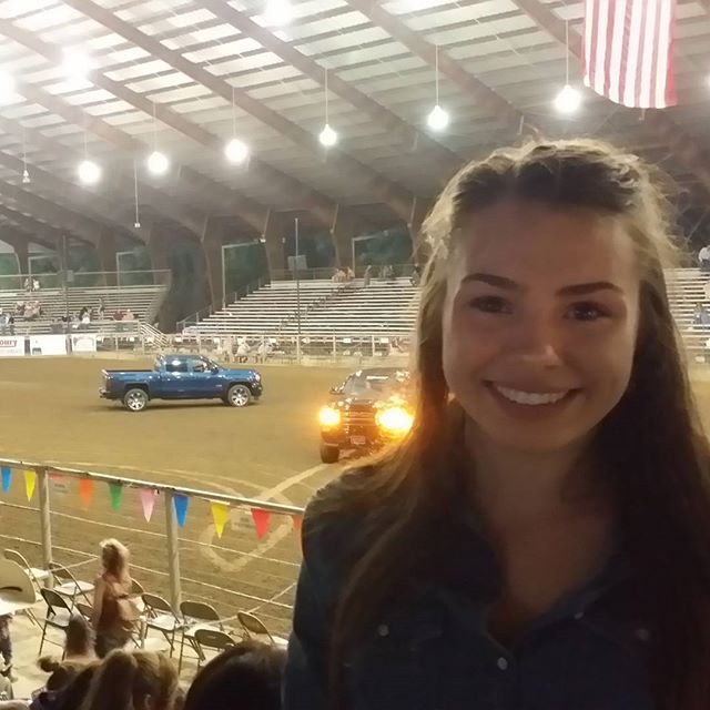 About to sing to that big flag behind me at the Leesville rodeo tonight!

#idontkneel